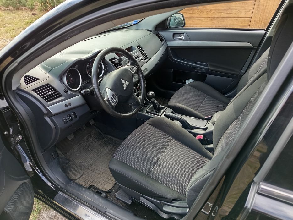 Mitsubishi Lancer