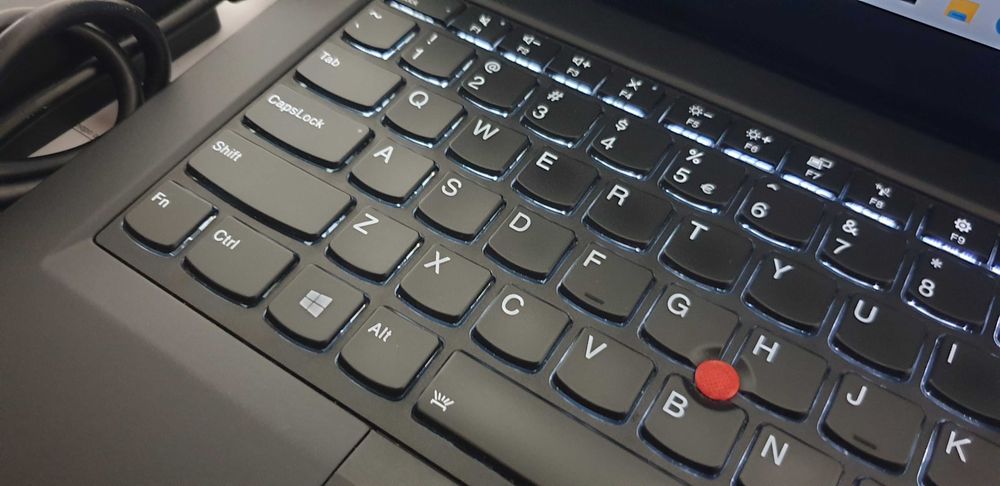 Thinkpad i7 20GB RAM 1TB SSD W11 x64 Office, nowy dysk, nowa bateria