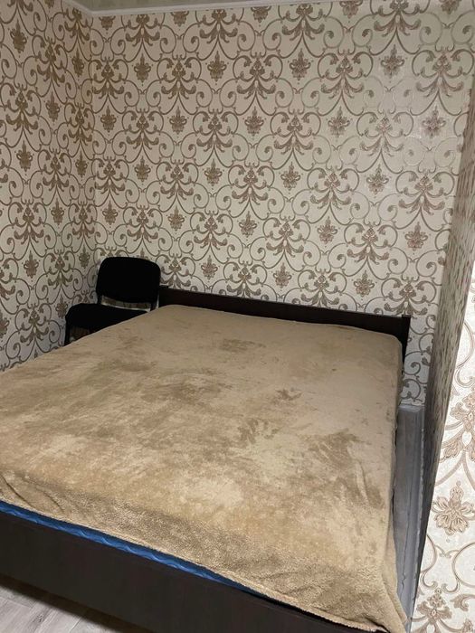 Посуточно квартира котовского Меркурий Десантный бульвар