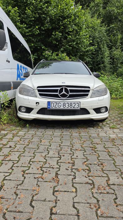 Mercedes Benz W204 C350 4x4 Tiptronic