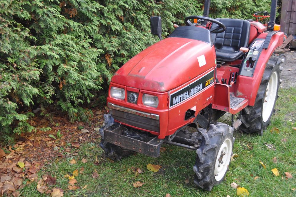 Traktorek japoński Mitsubishi MT165