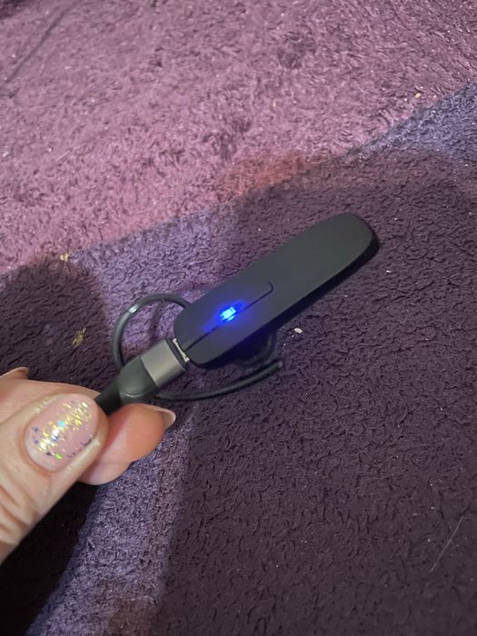 Продам моногарнітура Jabra Talk 5 чорного кольору.