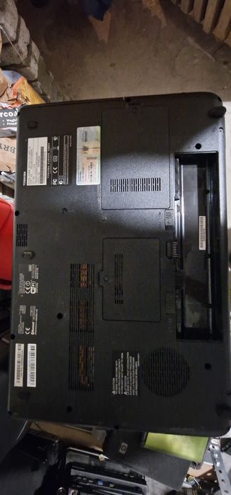 Toshiba Satelite L505-110 Na części