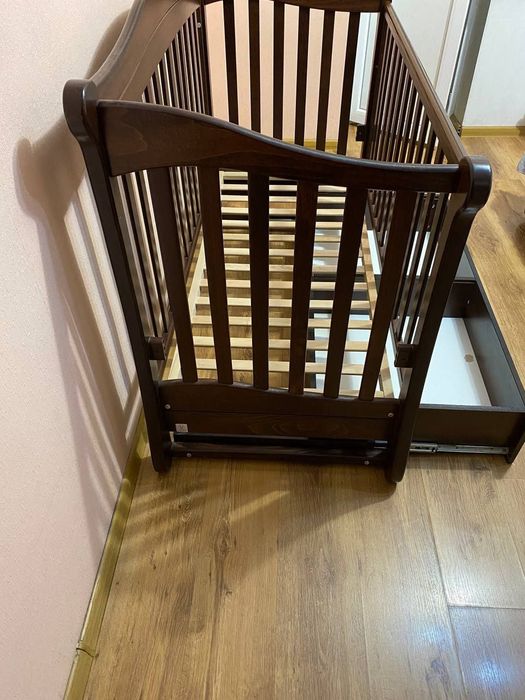 Детская кроватка в отличном состоянии