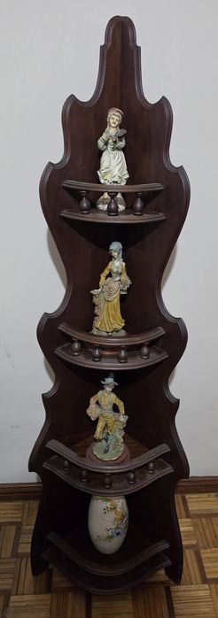 Movel de canto em bom estado
