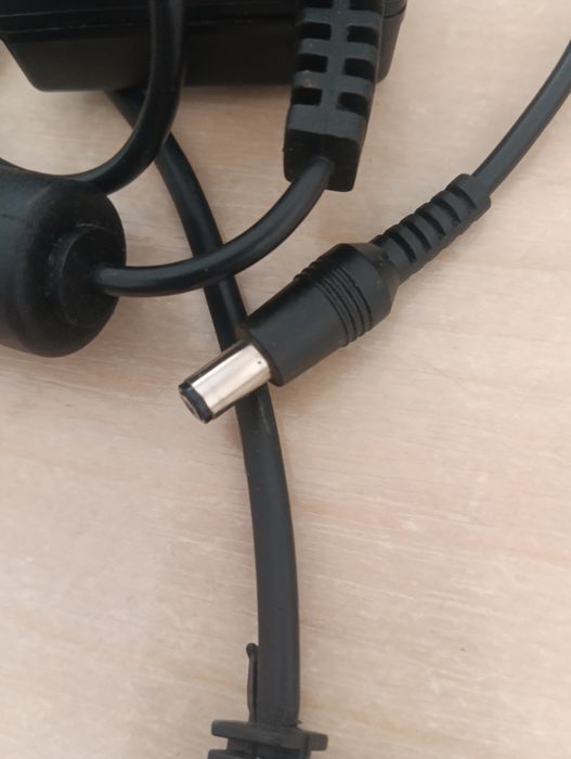 Блоки живлення 220/12v.