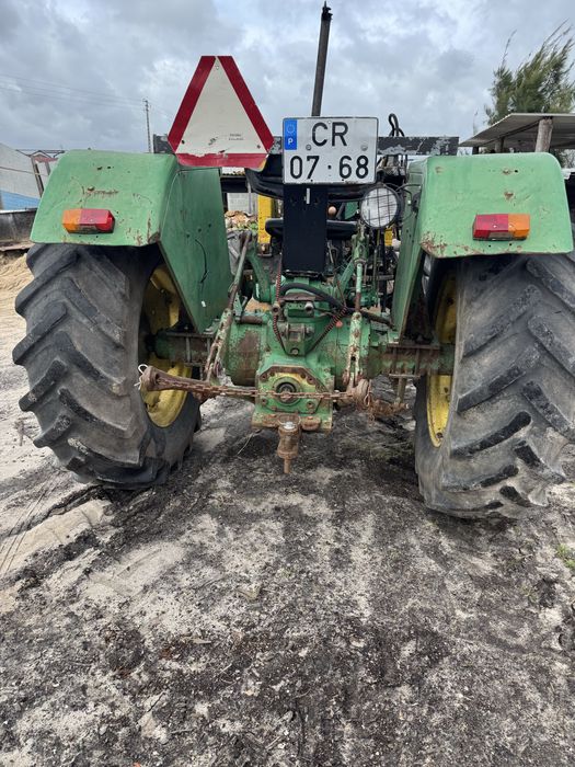 Trator jonh deere 2040 com carrefador frontal e documentos