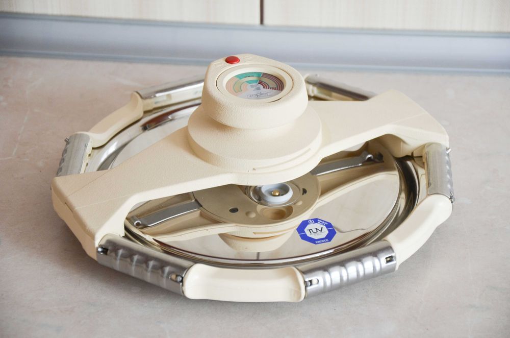 Крышка-скороварка Zepter Syncro-Clik 2 (24 cm)