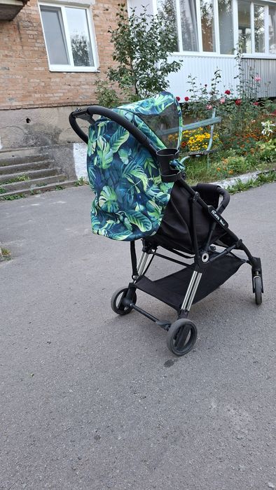 Продаю дитячу прогулянкову коляску