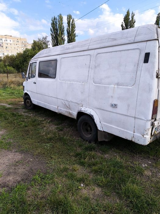 410 Мерседес  груз пас