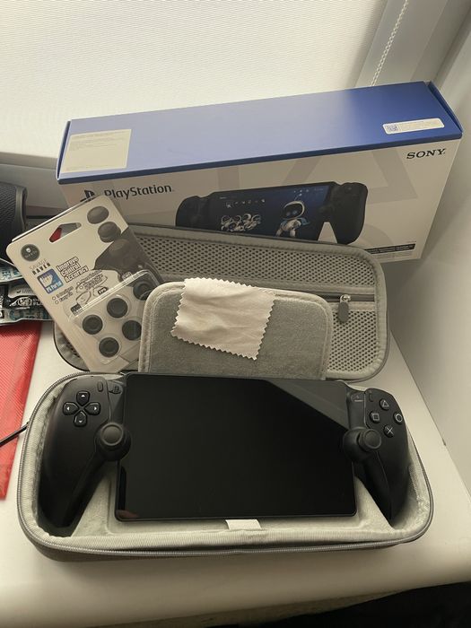 PlayStation Portal Midnight Black