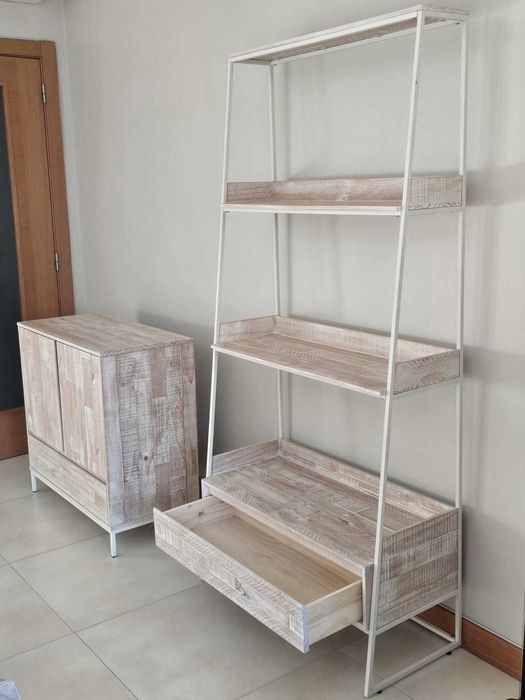 COMPLETE MATCHING FURNITURE SET - white oak finish all excellent like new condition
