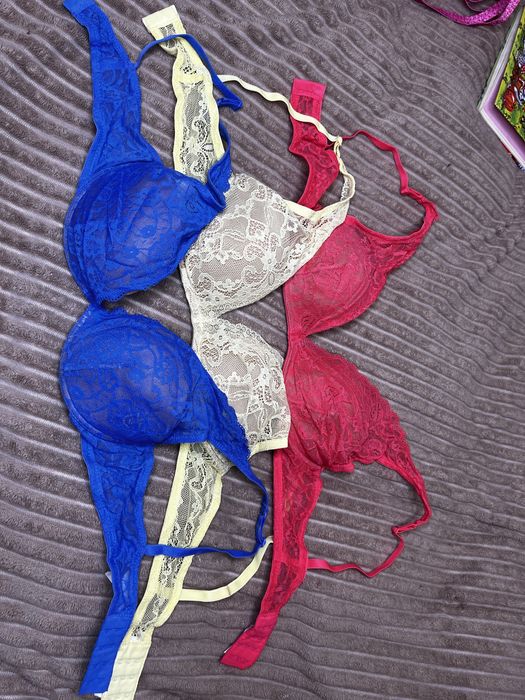 Бюст ,білизна інтіміссімі,комплект