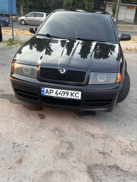 SKODA oktavia тур 1.8 турбо