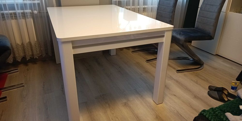 Stół rozkładany-biały połysk