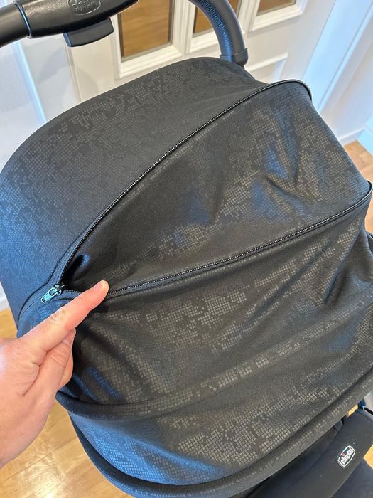 Carrinho de Bebé Chicco. Entregar so em Carnaxide.