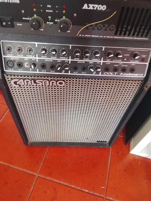 Mesa de som mais amplificador como novo