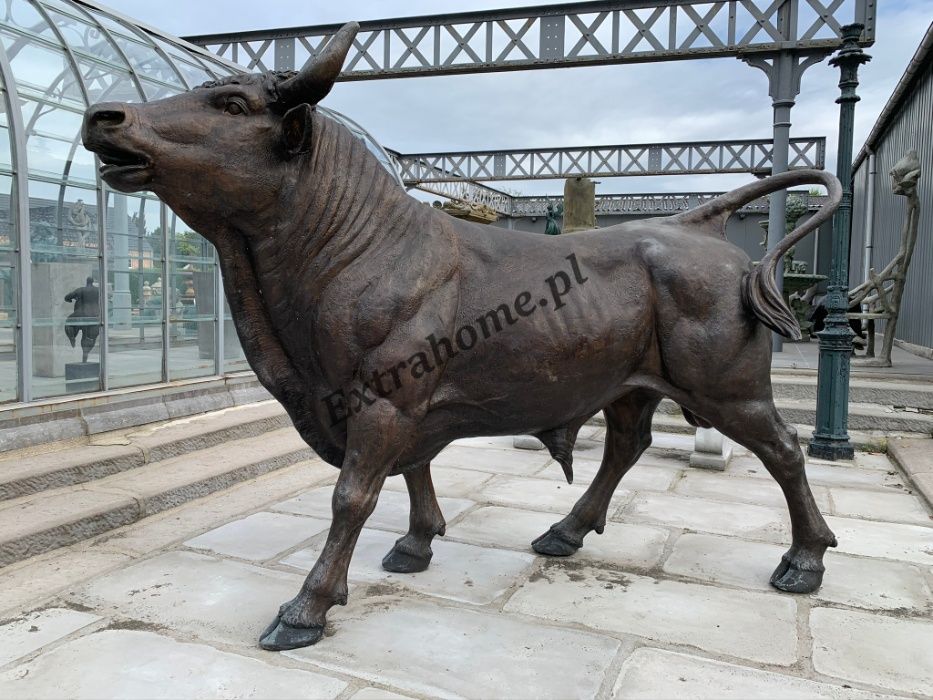 Imponujący Mega Byk z brązu 270cm "Byk Rodeo"