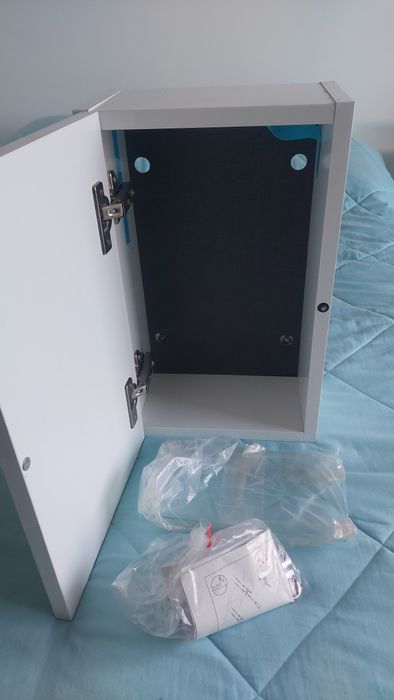 Móvel de casa de banho suspenso