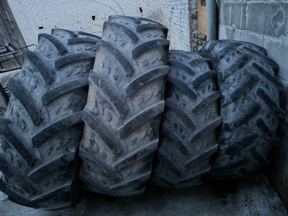 Opony Traker do Ciągnika