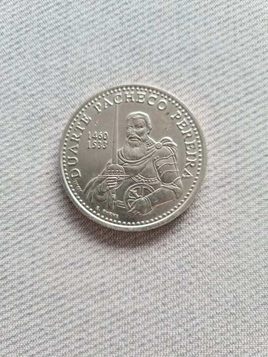 Moeda de 200 escudos de edição especial
