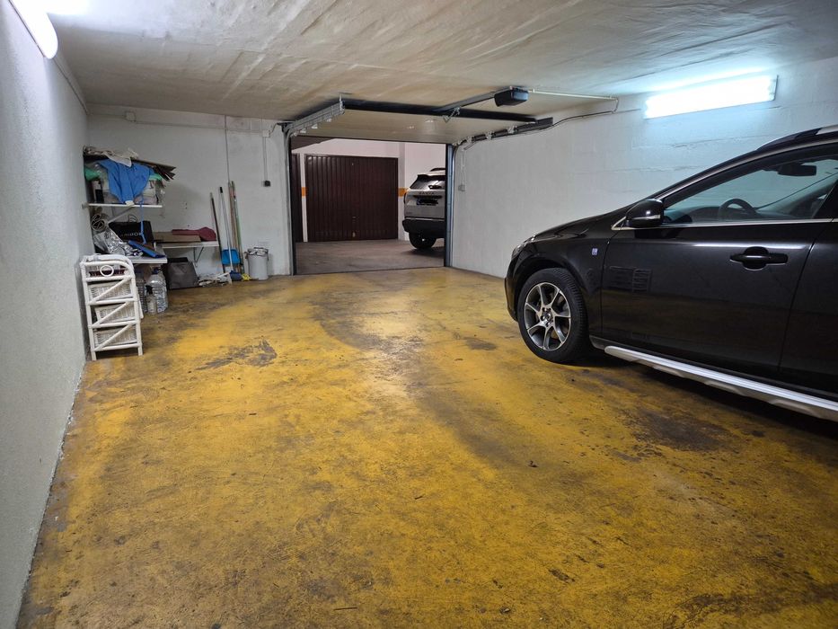 Garagem 3 carros - Miraflores