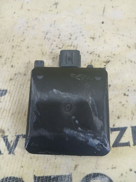 Датчик слепых зон Volvo XC90 2021  Прав.