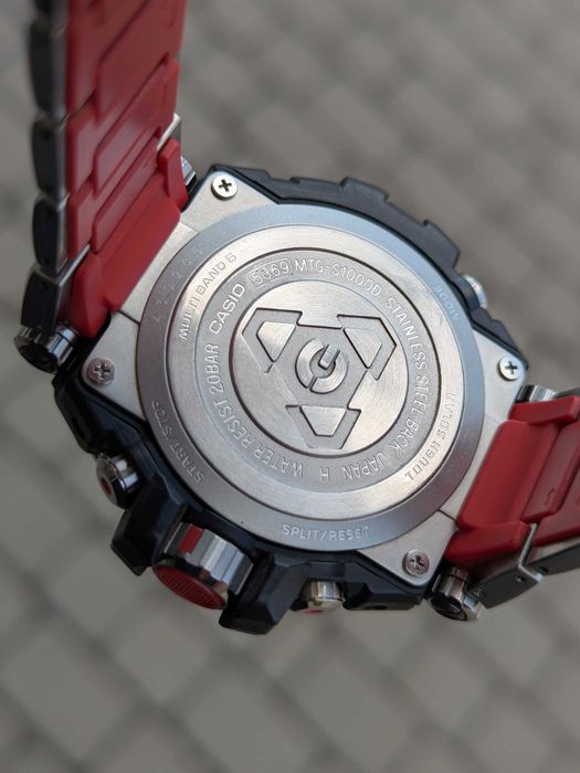 Casio G-SHOCK MTG-S1000D-1A4ER