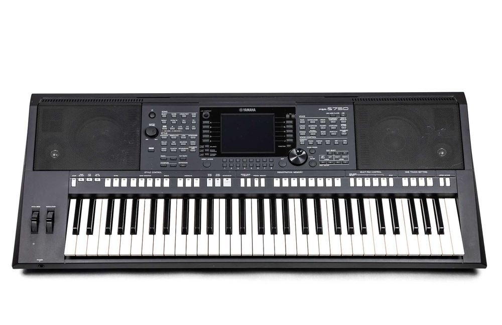 Yamaha PSR S750 - keyboard