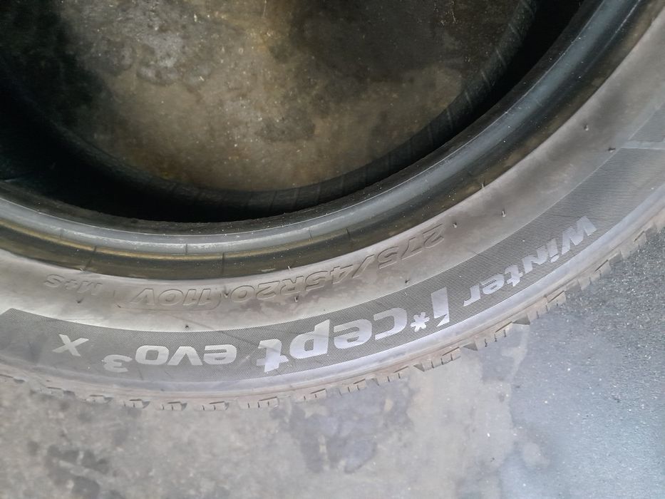 275/45R20 opony zimowe Hankook Winter i'cept Evo3