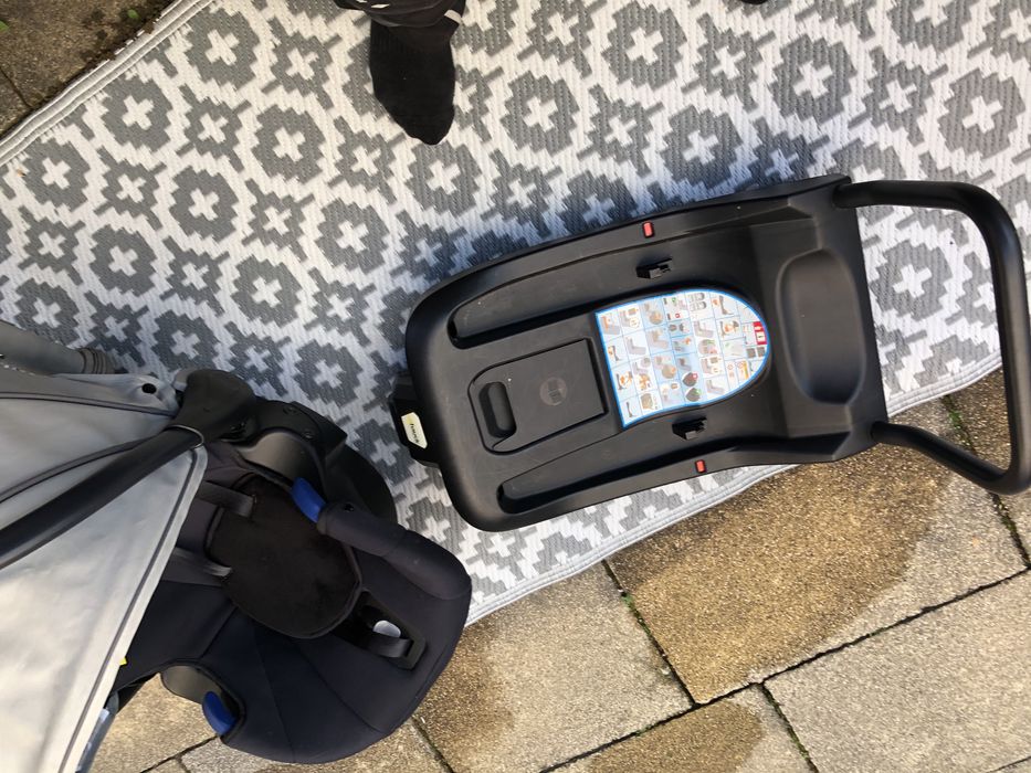 Sprzedam fotelik samochodowy nosidelko dzieciece firmy hauck fisher-pr