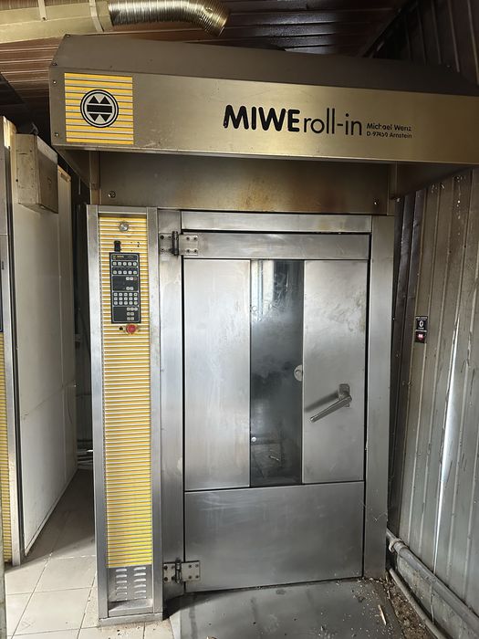 Пічка ротаційна і розстійка MIWE