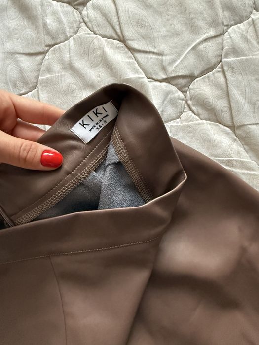 Спідниця з екошкіри KiKi шоколадного кольору