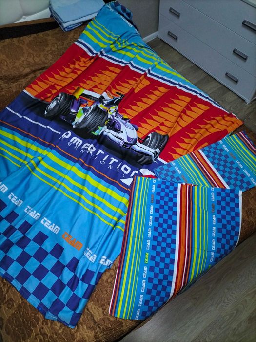 Постельный комплект дорогой качественный