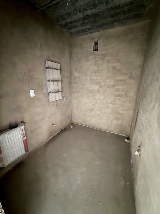 Продам 3 кімнатна квартира на Щасливому