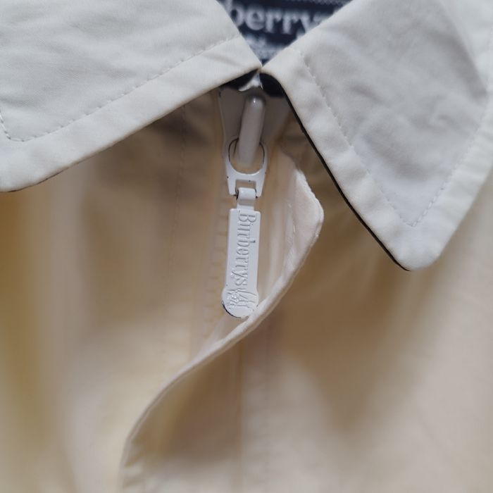 Casaco cor creme Burberry 54