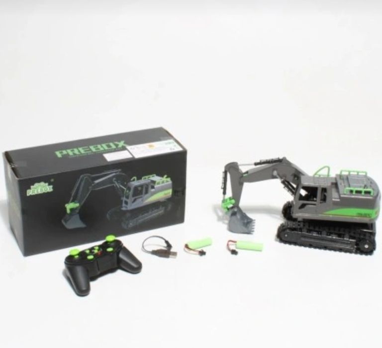 Koparka na gąsienicach zdalnie sterowana muzyka,swiatla, 2 akumulatory