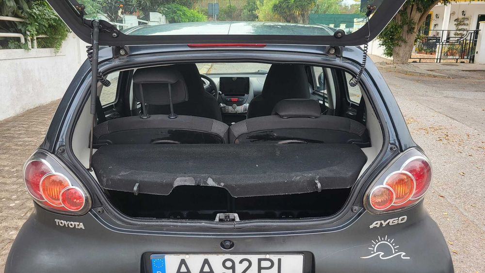 Toyota Aygo 1.0 (68cv) Plus (Luna/Cool)| Nacional | 135 000 km | AC | Android-auto