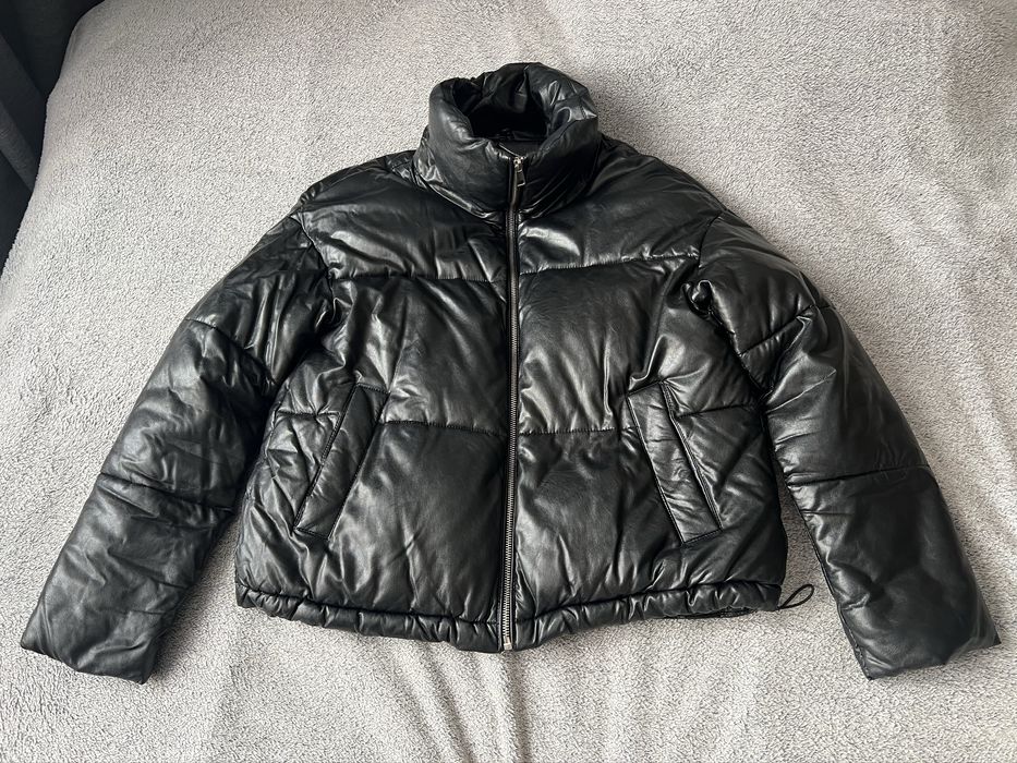 Зимова куртка чорна