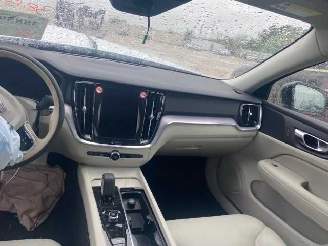 VOLVO S60 2023 США