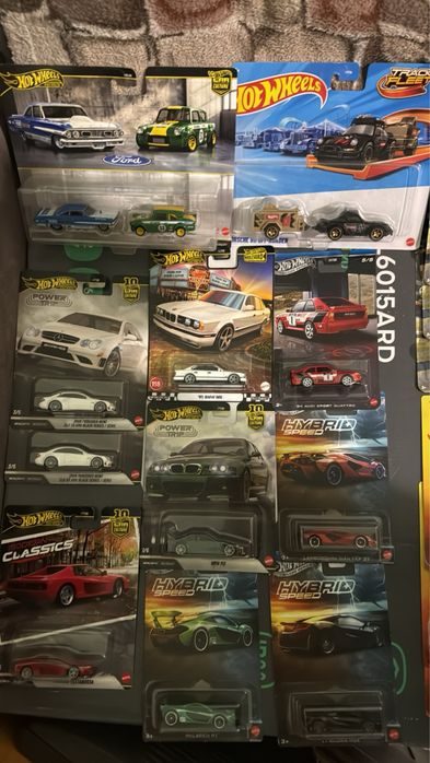 Распродада hot Wheels