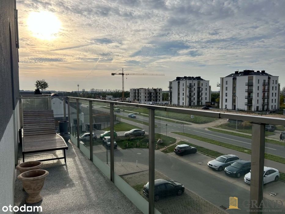 Dwupoziomowe mieszkanie 52,85 m2 | Miejsce postojo