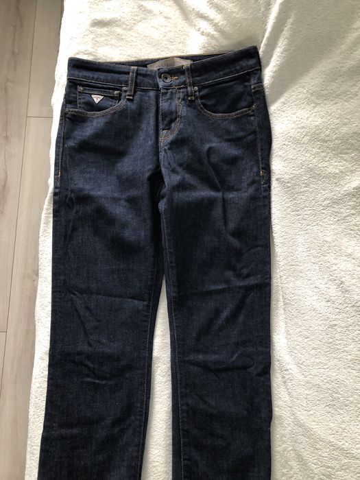 Джинси GUESS