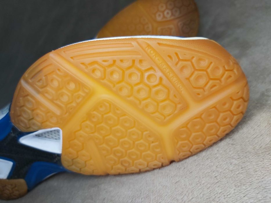 39р Карбонова вставка Перламутрові YONEX Carbon 03 ZL Тенісні кросівки