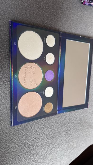 Paleta Insta Glow MIYO Beauty Vitricks