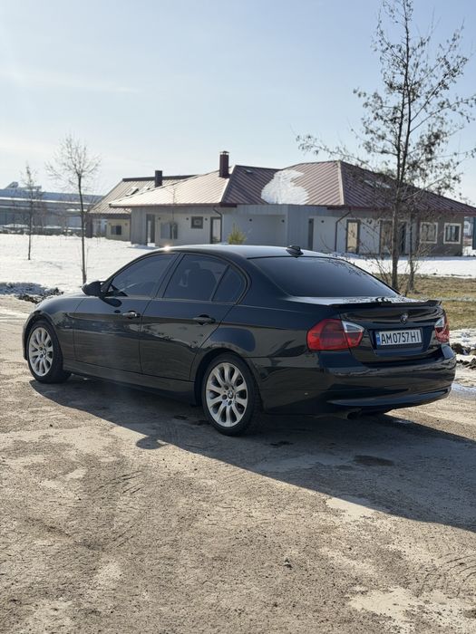 Продам авто BMW E90