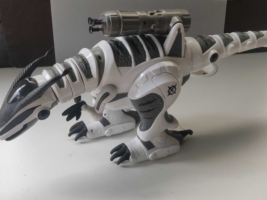 Brinquedo dinossauro