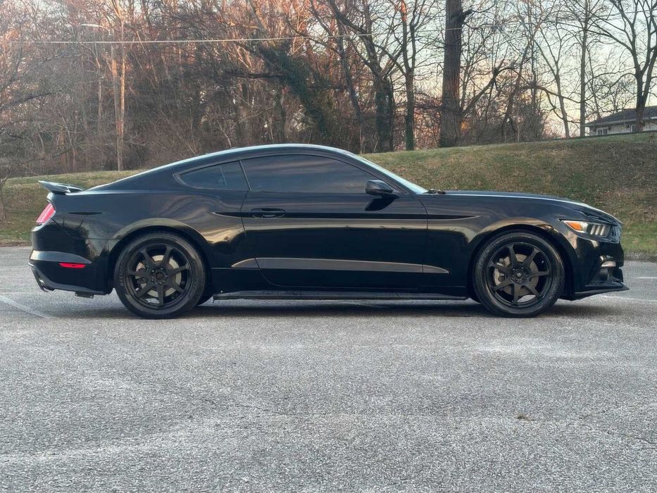 Ford Mustang EcoBoost Premium      2015