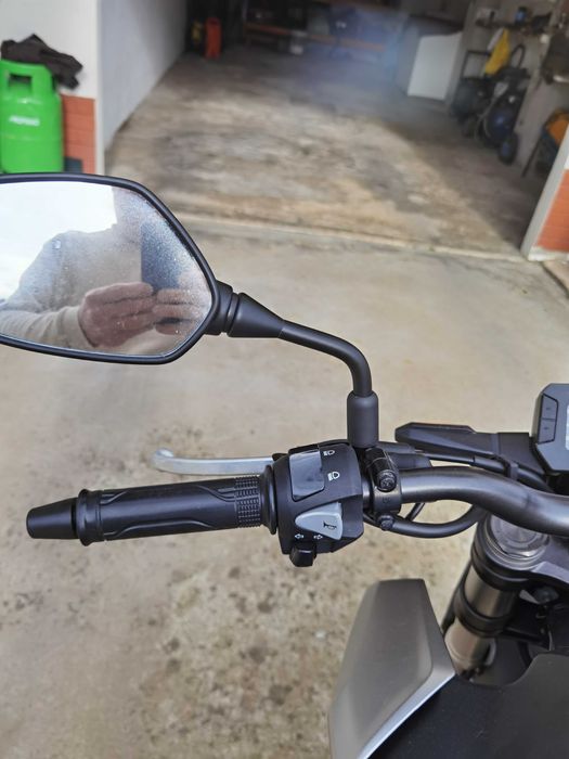 Moto Honda CB125R Praticamente Vendida