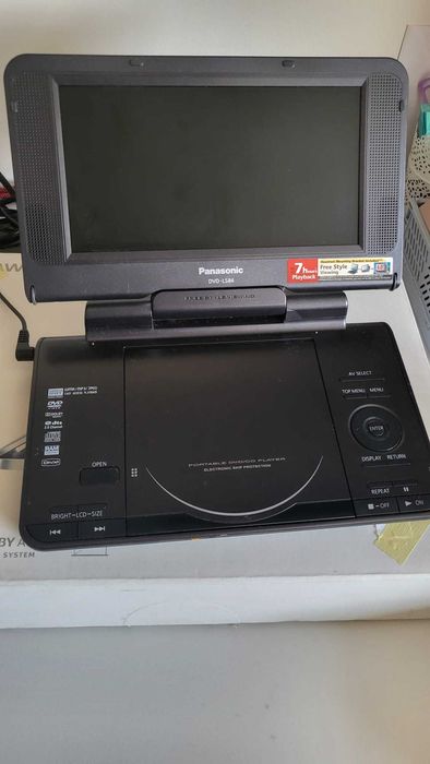 Panasonic odtwarzacz DVD LS84